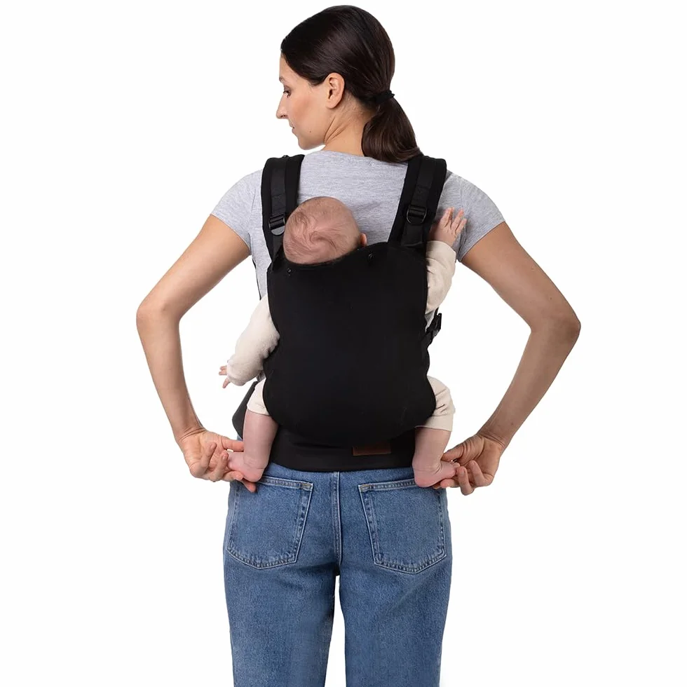 Marsupio MoMi COLLET per bambini di 3-48 mesi (peso 4-20 kg), 2 posizioni di sostegno con 6 punti di regolazione, con cappuccio e poggiatesta per il bambino