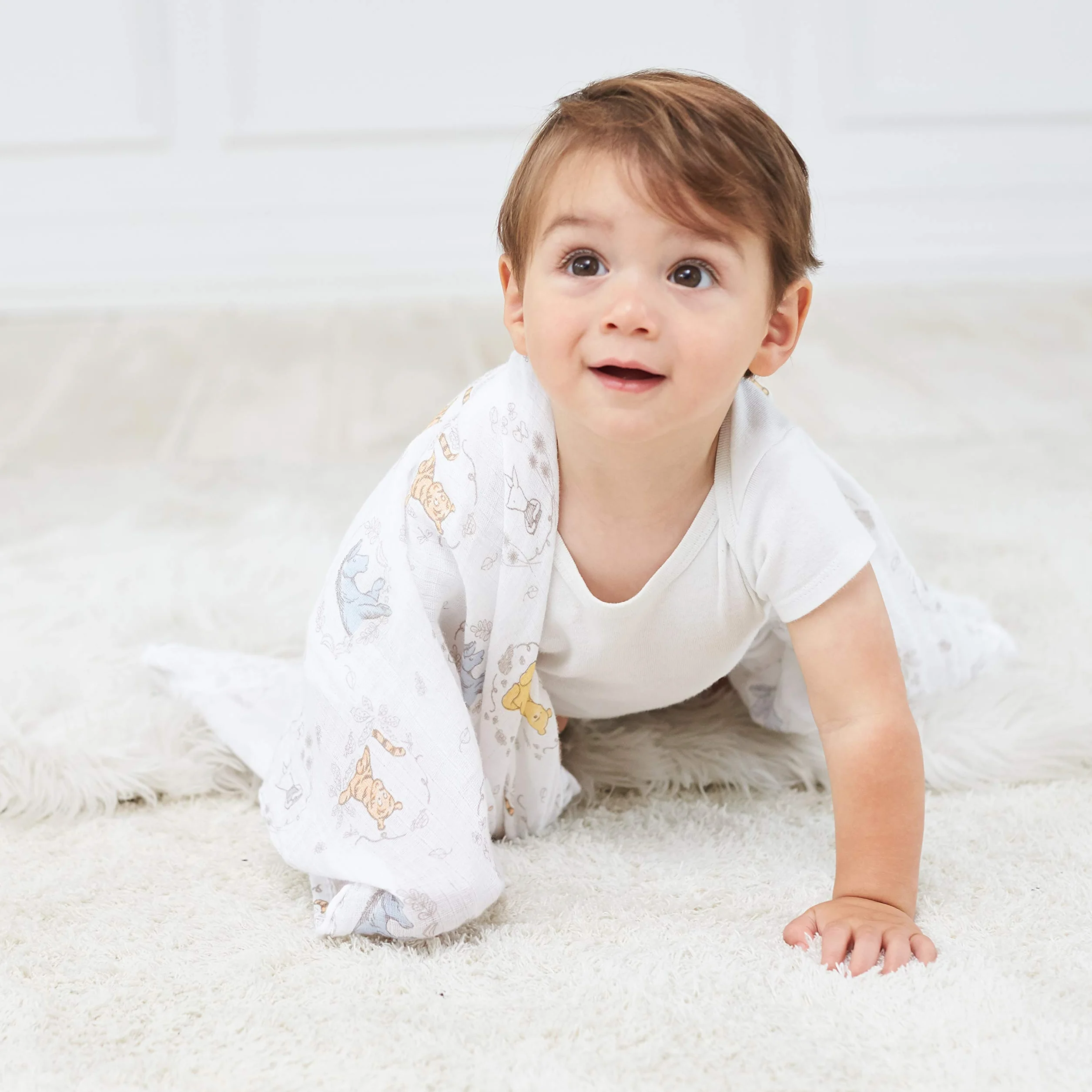 Aden + Anais Essentials 5-Piece Set Winnie The Pooh Musy Squares Disney Baby 100% Cotton Muslin Swaddle