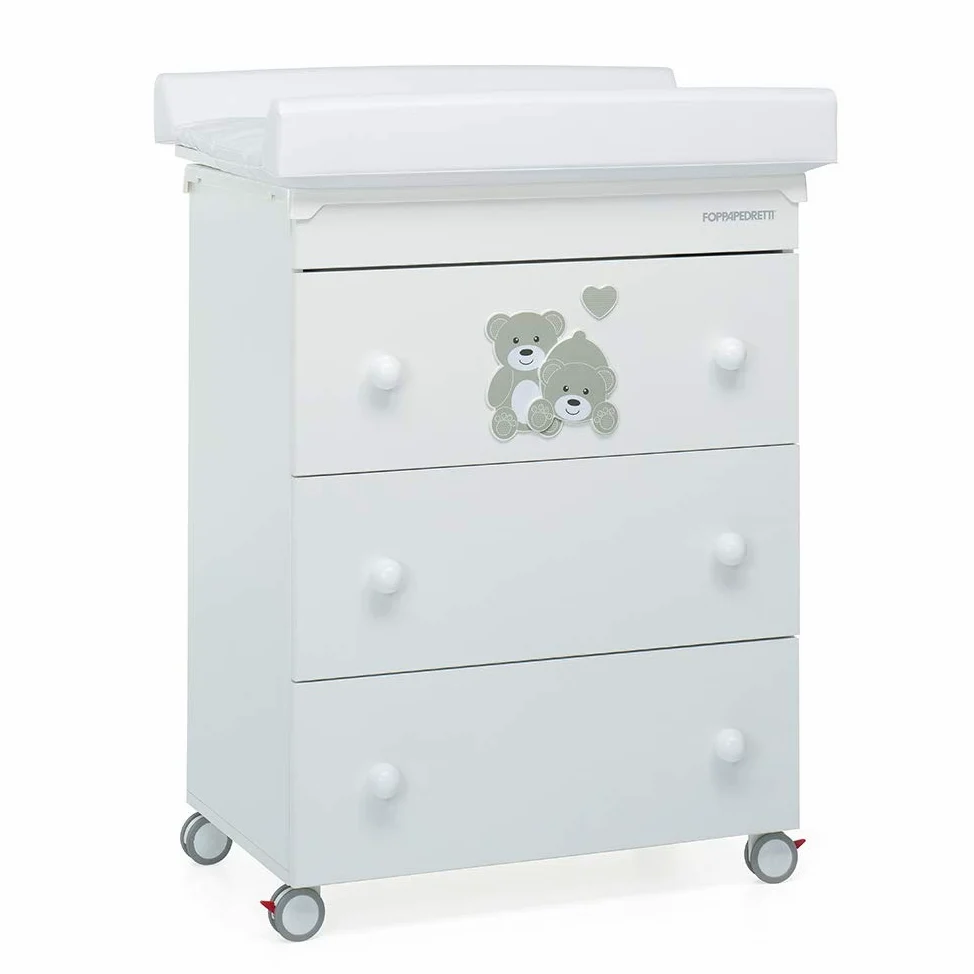 Foppapedretti Bagnetto Fasciatoio Tenerorso, Legno, Made in Italy, 3 Cassetti, Piano Fasciatoio Ribaltabile, Vaschetta Anatomica Estraibile, 4 ruote, Materassino Incluso, 69x47x89 cm, Bianco