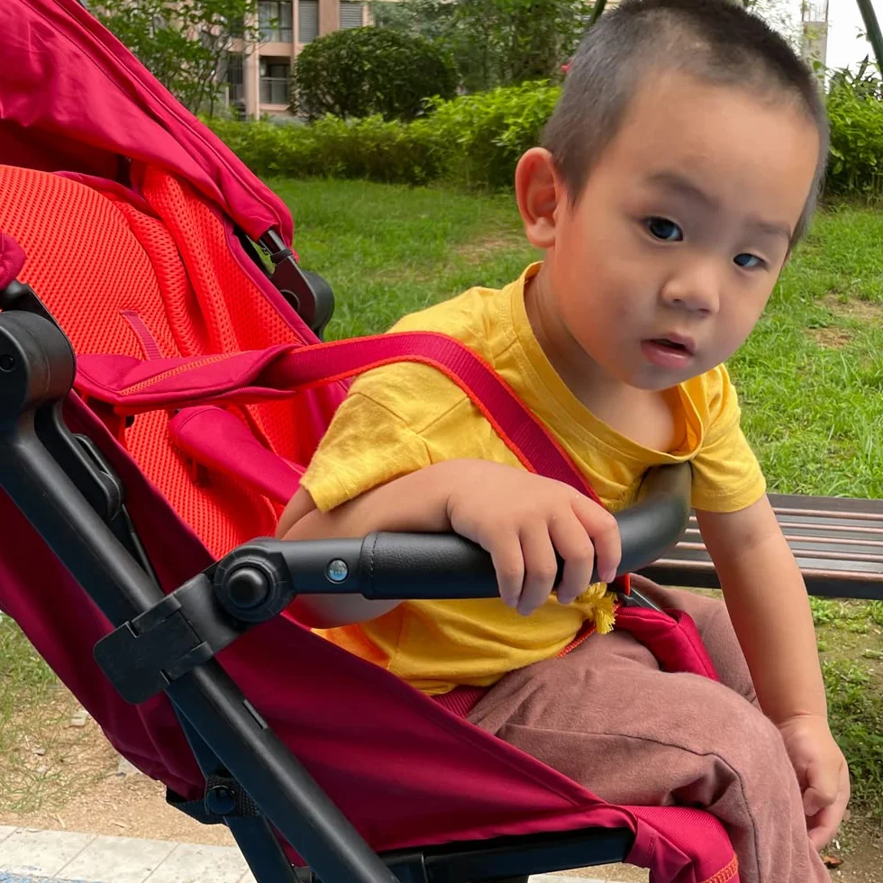 Barra paraurti per accessori per passeggini per bambini, protezione mani, bracciolo in pelle PU antigraffio compatibile con il passeggino Cybex Libelle
