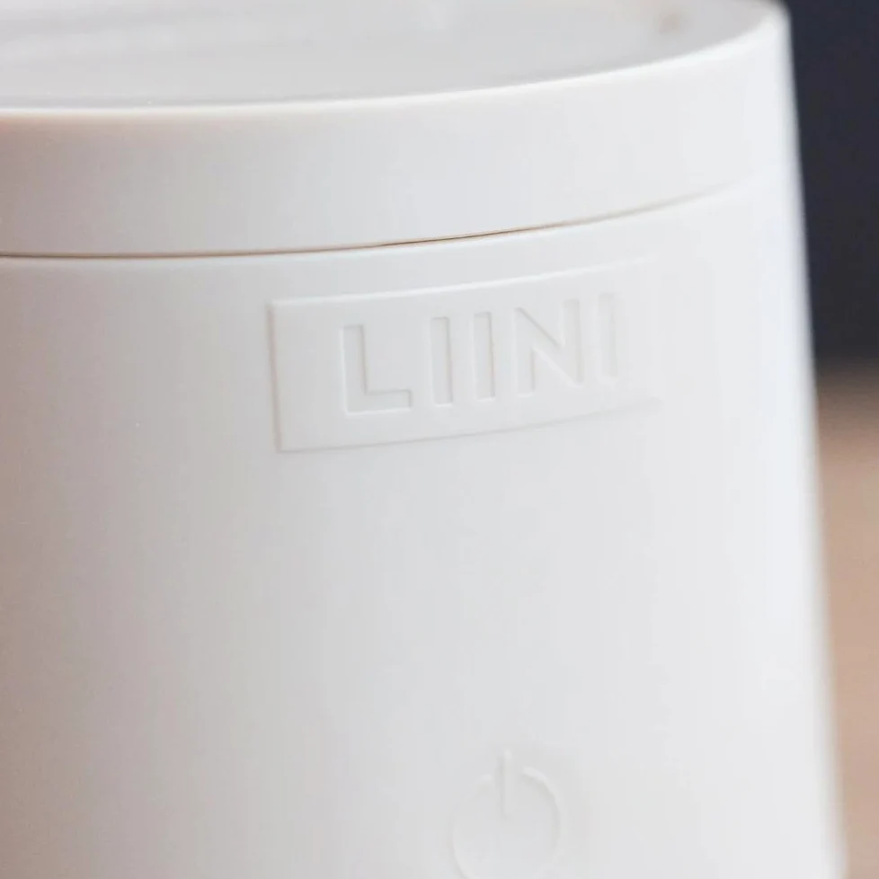 LIINI 4.0 PRO scaldabiberon con batteria, 75 W, beige - IP66 resistente alla polvere e ai getti d'acqua, 4 livelli 37/40/45/50°C, batteria 15.000 mAh, in viaggio e a casa, cavo in alluminio USB-C da