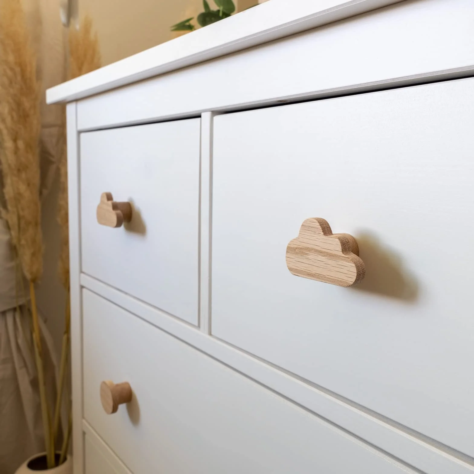 4 maniglie per mobili per cameretta dei bambini in legno di quercia non trattato a forma di nuvola pomelli adatti per comò per armadio per cassetti per cameretta dei bambini idea regalo (4 nuvola)